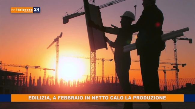Edilizia, a febbraio in netto calo la produzione