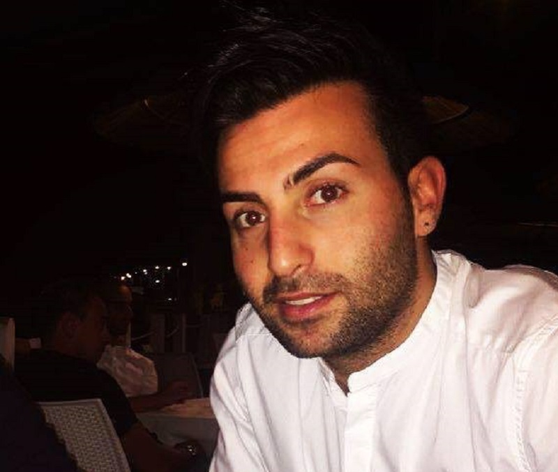 Lutto cittadino e saracinesche abbassate, schianto in moto: oggi i funerali di Santo Macrì