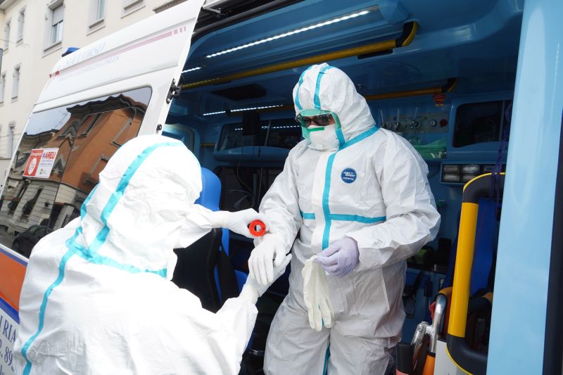 Coronavirus in Prefettura, muore dipendente dell’ufficio di gabinetto: cluster nella sede di via Cavour
