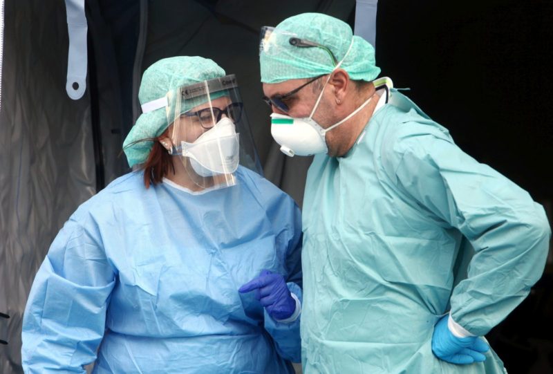 Medici no vax in Sicilia, arriva il pugno duro delle Asp: 72 sospensioni da domani