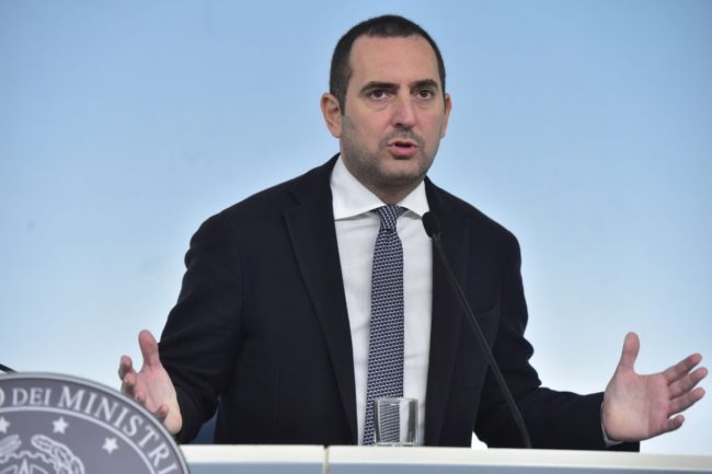 Spadafora “Nelle prossime ore parere Cts sul calcio”
