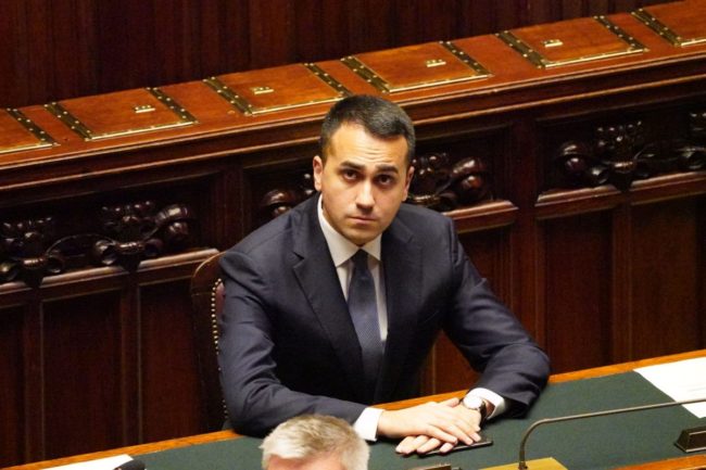 Liberati marittimi italiani prigionieri in Cina, i siciliani Aliberti e Porcelli presto a casa. L’annuncio di Di Maio