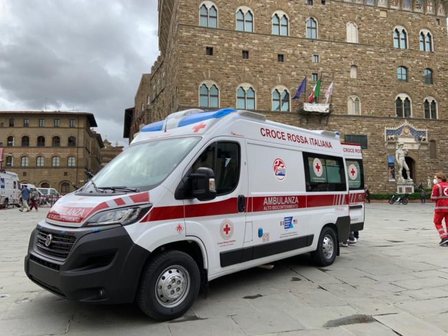 Firenze, RFK dona un'ambulanza ad alto bio-contenimento alla CRI