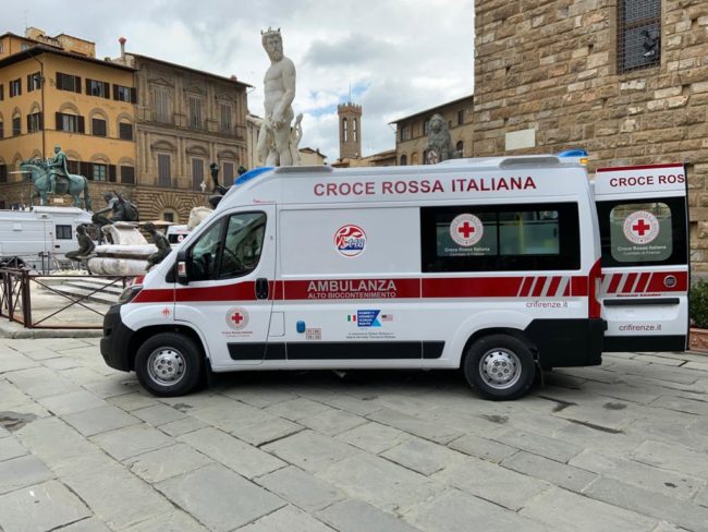 Firenze, RFK Human Rights Italia dona un'ambulanza alla Croce Rossa