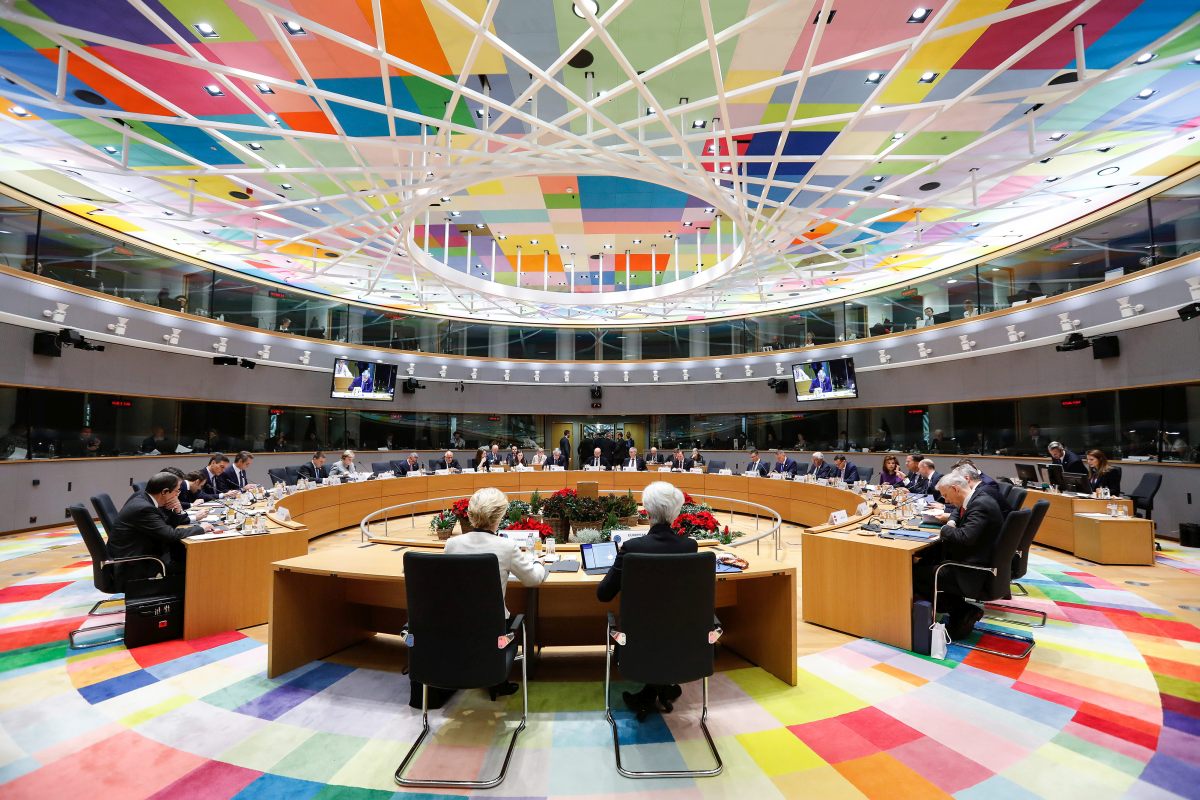 Dal Consiglio Ue via libera a SURE, 100 miliardi per l'occupazione