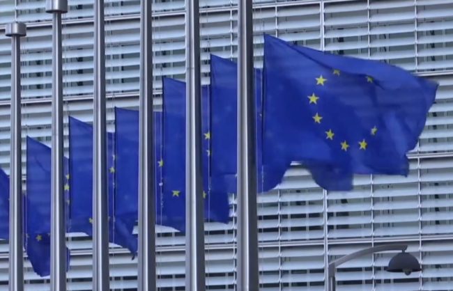 Commissione Ue “Dopo la crisi l'Italia garantisca debito sostenibile”