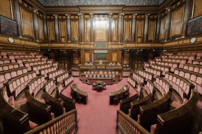 Respinte in Senato le mozioni di sfiducia contro Bonafede