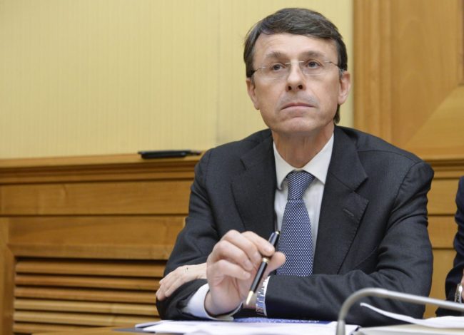 Mandelli “Piu' risorse per la sanita' territoriale e le farmacie”
