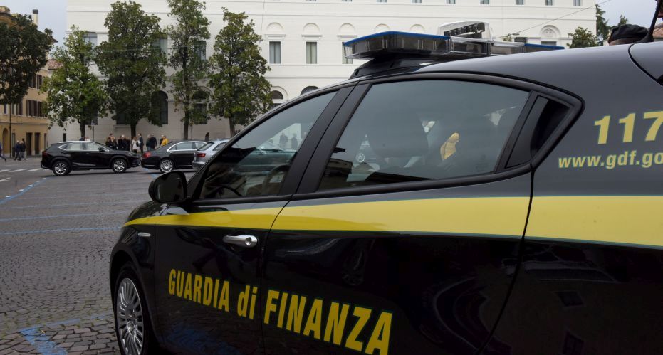 Duro colpo alla ‘Ndrangheta, 56 arresti. Sequestri anche in Sicilia: commercio fraudolento di prodotti petroliferi
