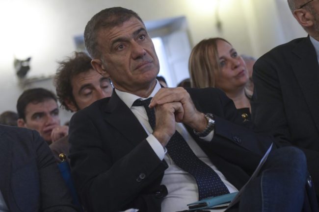 Caporalato, Pecoraro Scanio “Il governo proroghi i controlli su strada”