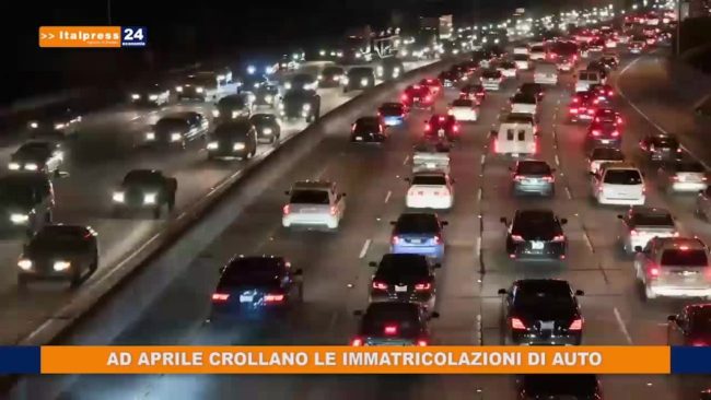 Ad aprile crollano le immatricolazioni di auto