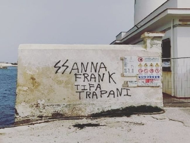 Scritte inneggianti al nazismo nel porto di Marsala: la denuncia dell’Anpi