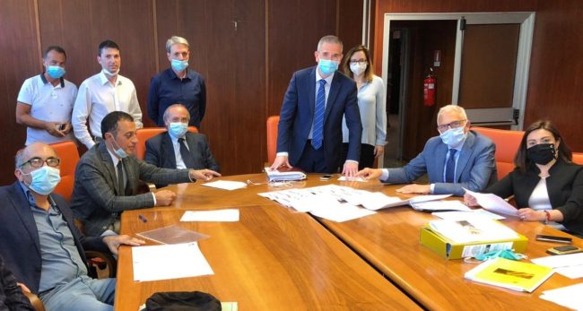 Ripavimentazione della A18, assessore Falcone: “Investimento da 20 milioni di euro”