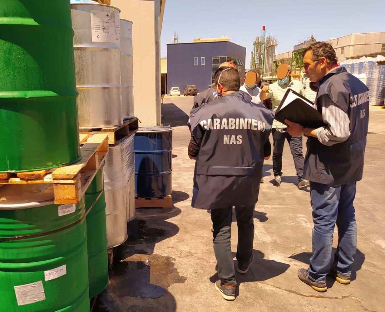 Industria alimentare sospesa, scoperta “scioccante” dei NAS: violate norme igienico-sanitarie