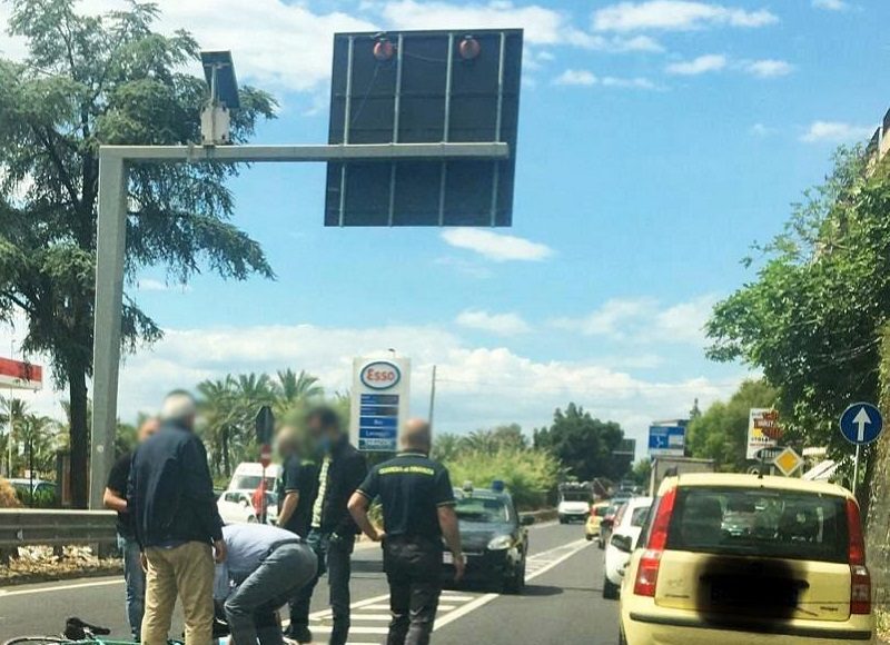 Tragedia nel Catanese, continuano le indagini sul ciclista morto ad Acireale: nuovi DETTAGLI sulla vicenda Tragedia nel Catanese, continuano le indagini sul ciclista morto ad Acireale: nuovi DETTAGLI sulla vicenda
