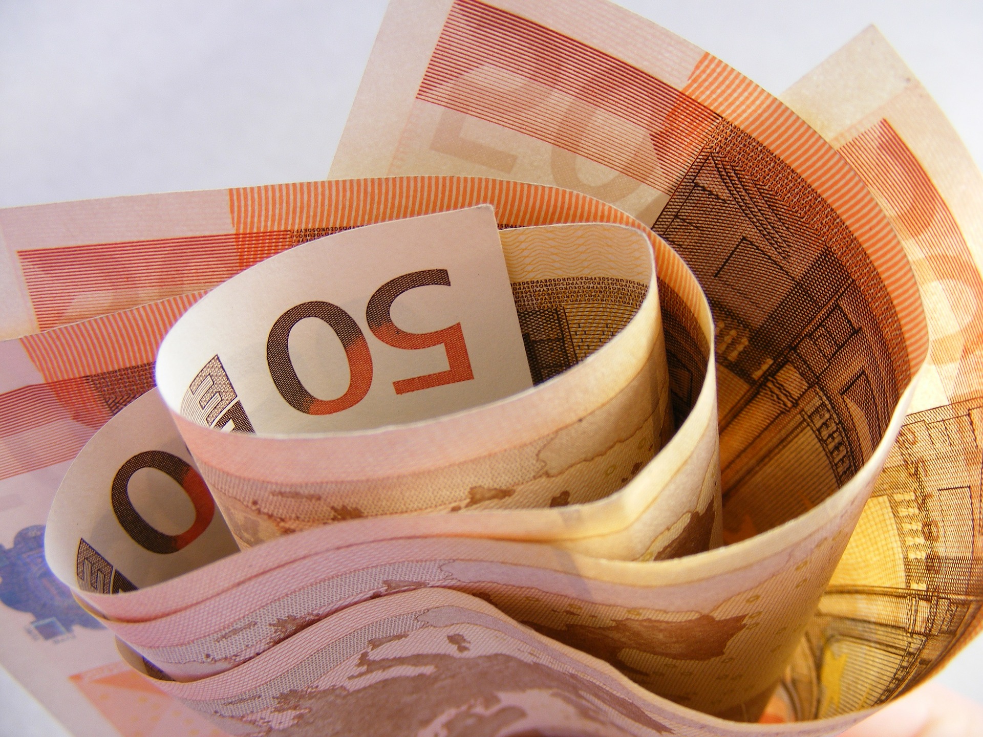 Reddito di Libertà: requisiti per richiedere i 400 euro