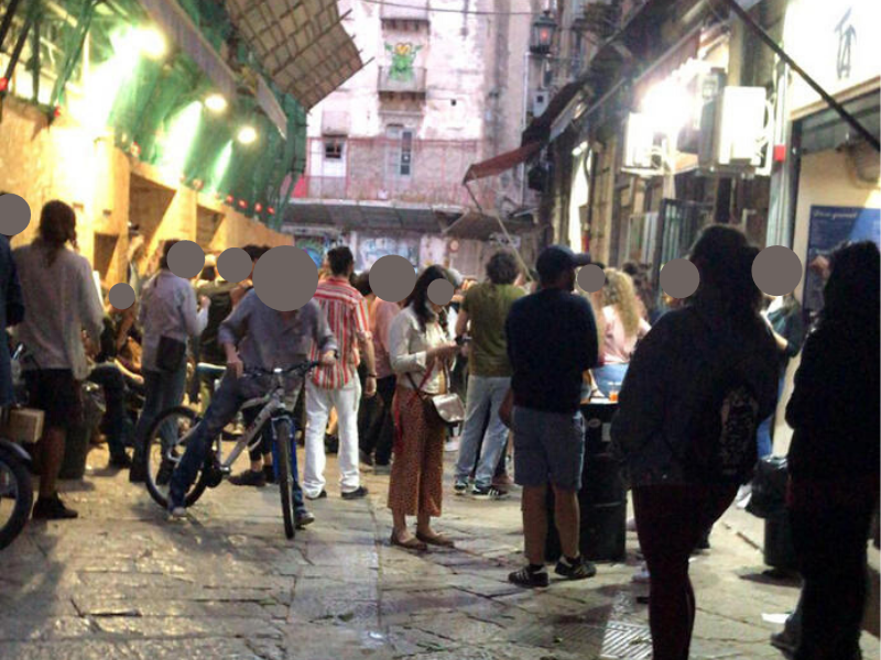 Palermo, la movida torna in piena attività alla Vucciaria: assembramenti e poche mascherine