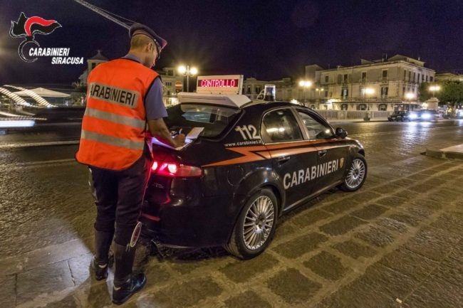Provoca fuga di gas in casa, 52enne vuole tentare una strage: arrestato – I DETTAGLI