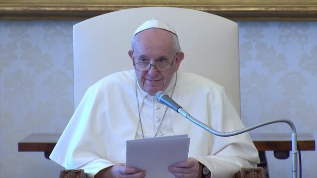 Papa Francesco “Lo sport sia un ponte di pace”