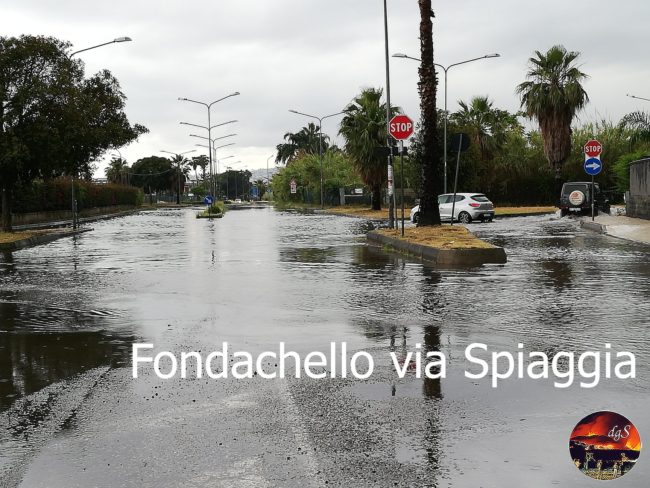 Bomba d’acqua nel Catanese, strade come fiumi: traffico interdetto e segnalazioni di cittadini