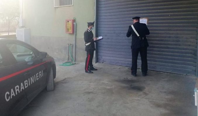 Scoperta officina abusiva nel Catanese: disposta chiusura definitiva, titolare multato