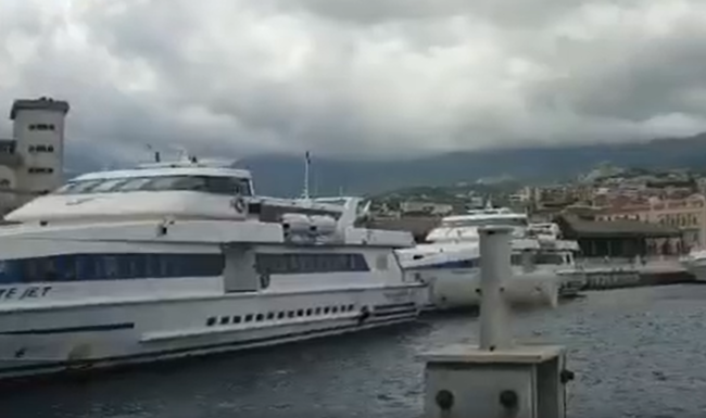 Festa dei lavoratori: sirene delle navi suonano nei porti in segno di solidarietà ai marittimi