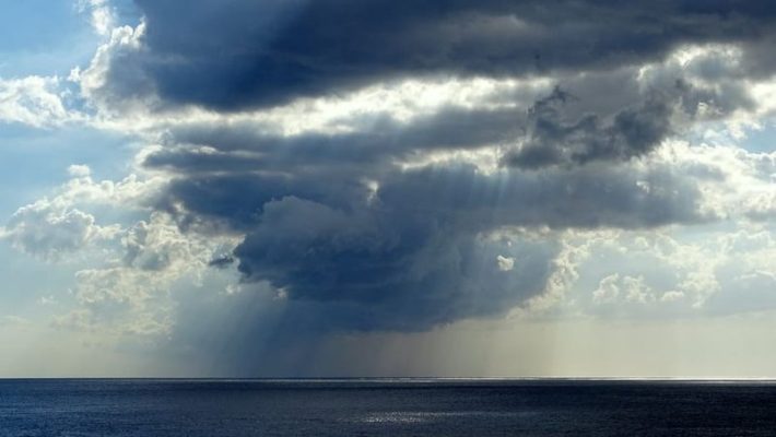 Meteo Sicilia, Pasquetta “bagnata” nell’Isola: ancora piogge e venti forti – LE PREVISIONI