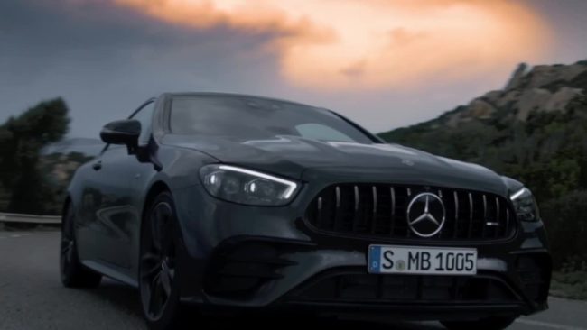 Classe E coupé e cabrio, emozione sportiva
