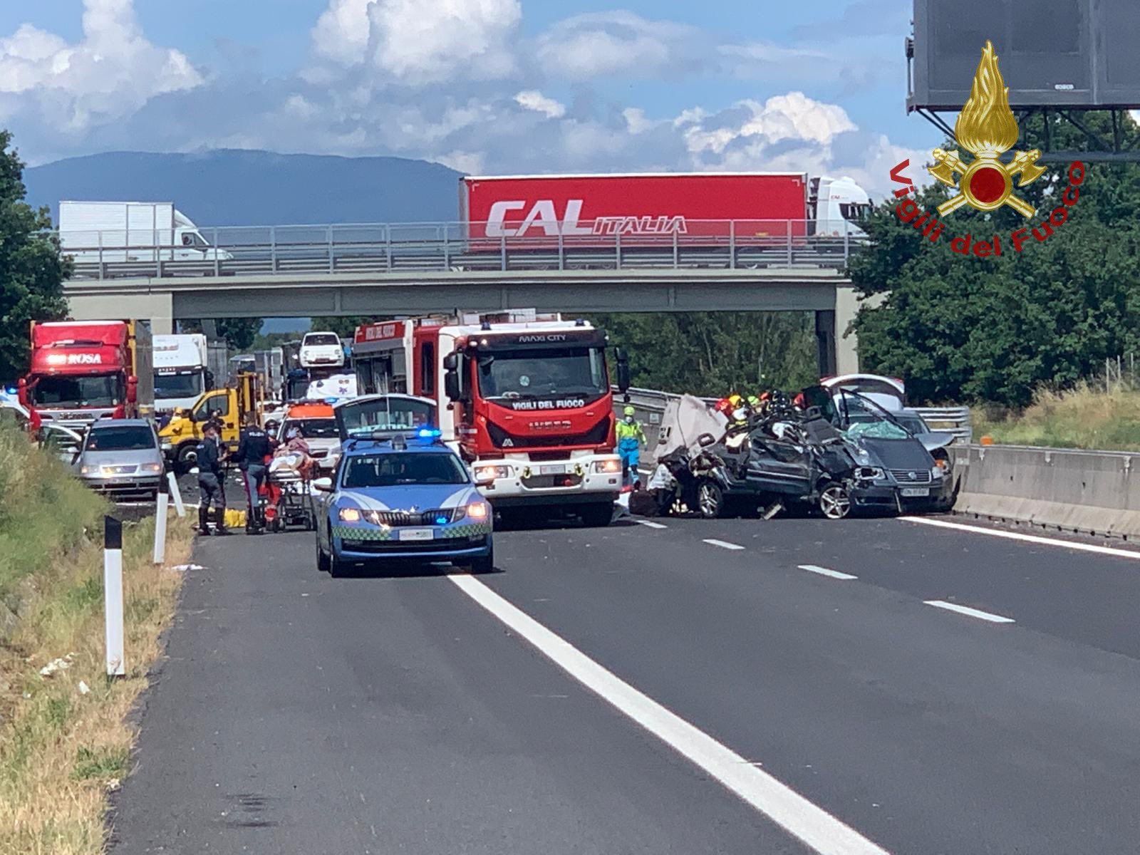 Incidenti stradali, quattro morti e tre feriti sull'autostrada A1