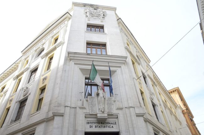 Le previsioni dell'Istat, Pil -8,3% nel 2020 e +4,6% nel 2021