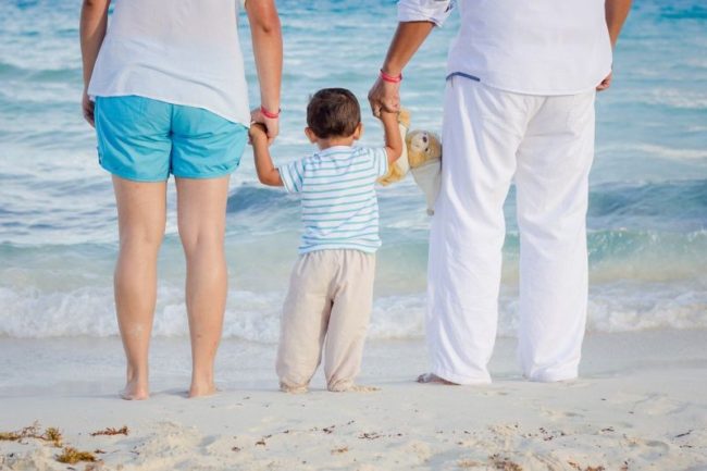 Con il Family Act assegni, contributi e congedi