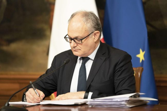 Fisco, Gualtieri “Vogliamo ridurre le aliquote su chi produce”