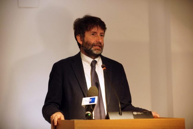 Ponte sullo Stretto, Franceschini “L'alta velocita' arrivi in Sicilia”