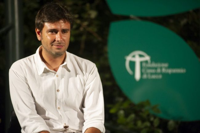 Di Battista “Conte non deve temermi, altri vogliono buttarlo giu'”