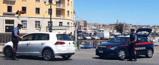 Posti di blocco nelle località turistiche e balneari, controllati 51 veicoli e 76 persone – I RISULTATI