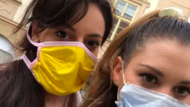 Studentesse siciliane bloccate all’estero lanciano appello: “Fateci tornare dalle nostre famiglie”