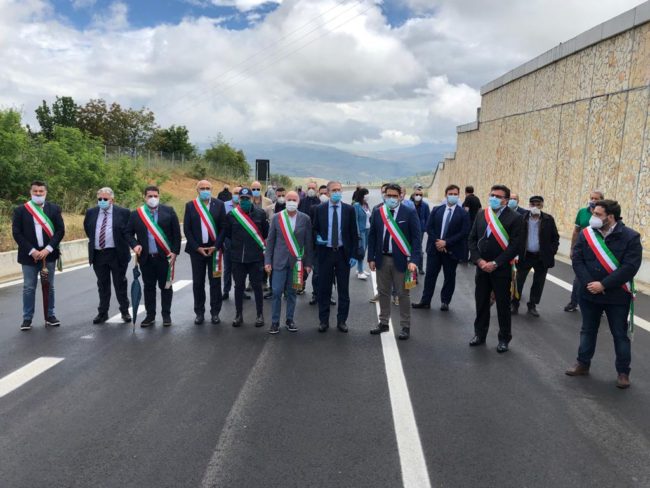 Inaugurato lotto “Nord-Sud”, Falcone: “Vigilanza Governo Musumeci garanzia per le opere”