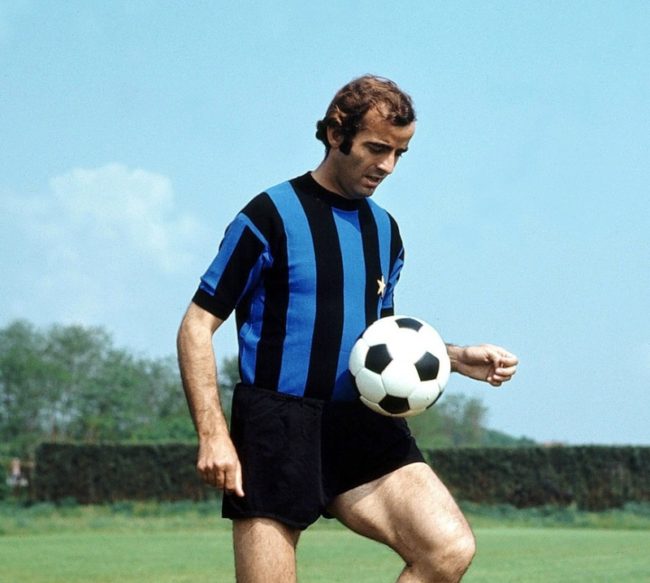 Calcio a lutto, è morto Mario Corso. La “foglia morta” e il mancino fatato: fenomeno della grande Inter
