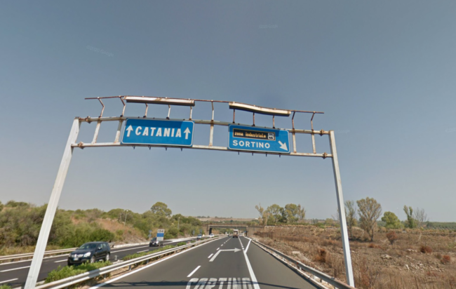Risanamento pavimentazione Strada Statale 114: chiuso svincolo di Sortino, carreggiata a doppio senso