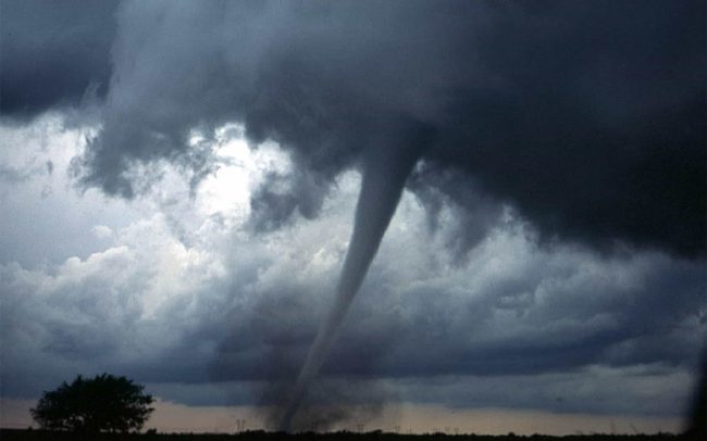 Il maltempo fa tappa al Sud: è allarme nubifragi, grandinate e tornadi per le prossime ore