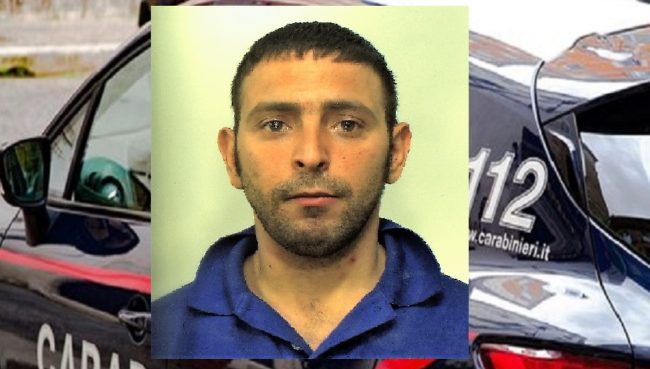 Rapina nel Catanese, “colpo grosso” alla tabaccheria di piazza Umberto: minaccia cassiere e prende 3.500 euro