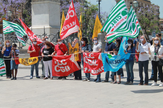 Sicilia, sindacati della scuola scendono in piazza: “Servono più garanzie per la ripartenza”