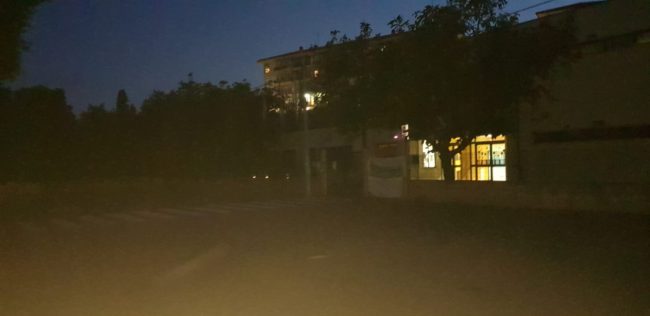 San Nullo, mancata potatura degli alberi. Zingale: “Fogliame fitto copre l’illuminazione”