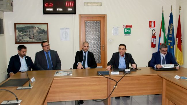 Catania, presentato il progetto “AudenCTes”: ascolto e supporto psicologico gratuito post-quarantena