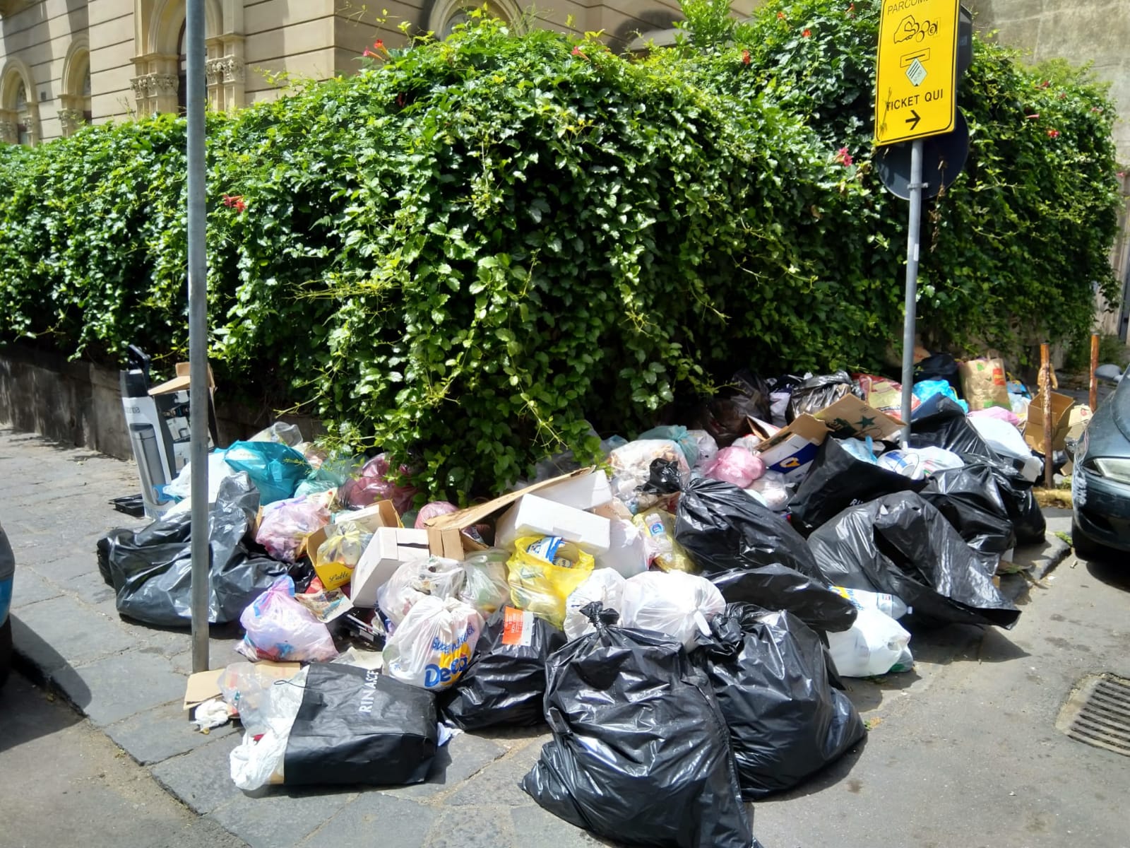 Tassa sui rifiuti, Catania ha la più alta d’Italia. Cantarella: “Entro fine anno via i cassonetti, porta a porta per tutta la città” – INTERVISTA