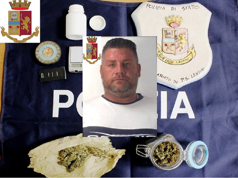 Trovato con cocaina, marijuana e denaro in casa: in manette Francesco Grasso