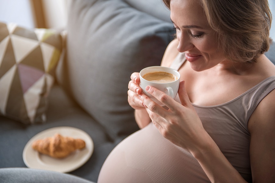 Caffè, gravidanza ed obesità infantile: qual è il nesso?