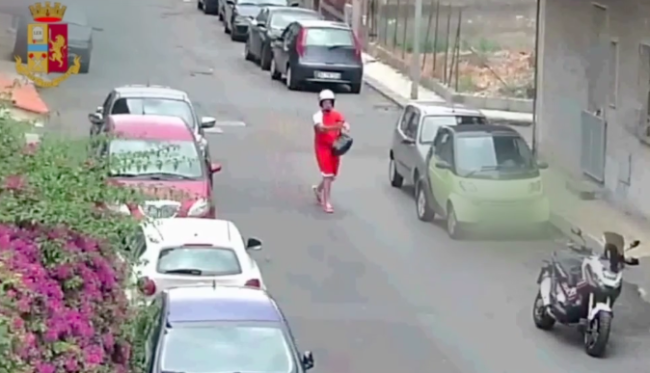 Scacco matto a “the king della marijuana”, sgominata piazza di spaccio davanti alla casa del “re”: i DETTAGLI dell’operazione
