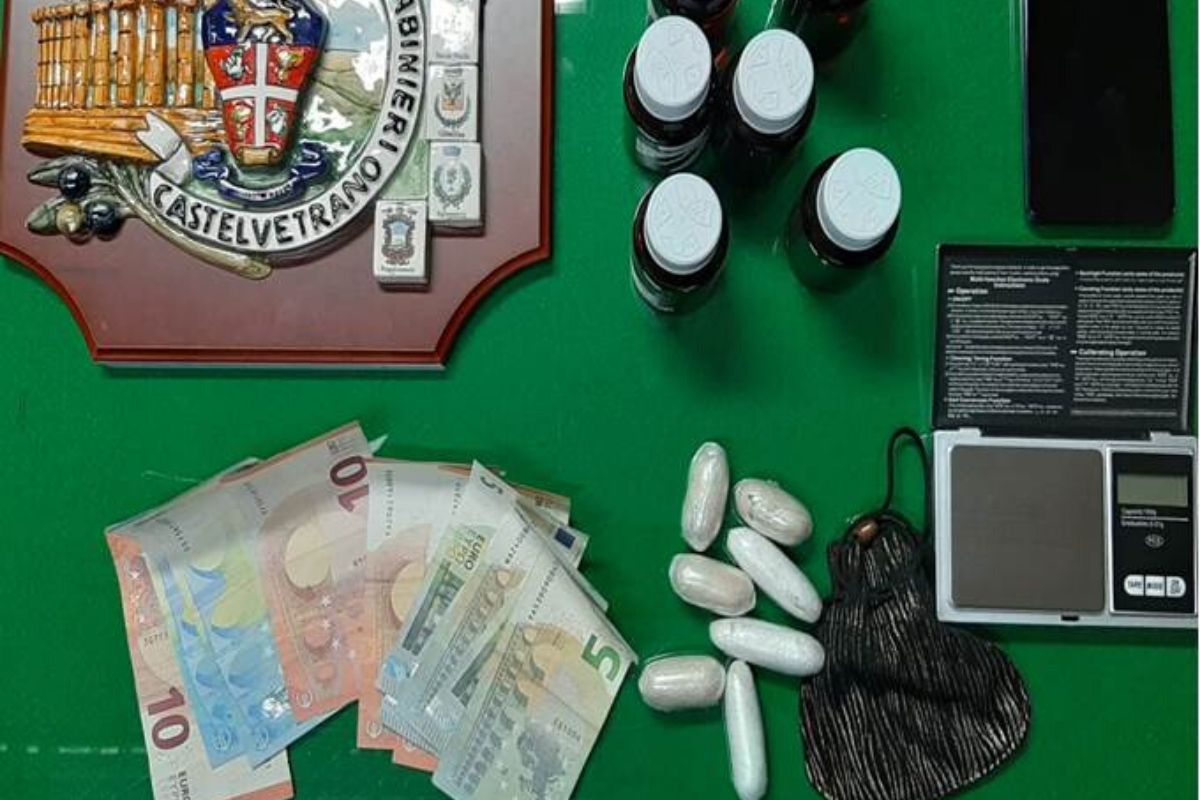 Cocaina, eroina e metadone: pregiudicato arrestato dopo aver fatto scorta di droga da spacciare
