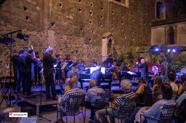 Bach Mirrors chiude la rassegna “Musica a corte” della Camerata Polifonica Siciliana